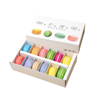 12-piece macaron packaging box, high-end gold-stamped macaron drawer box, French-style macaron baking and pastry box.
