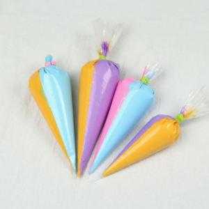 Dual-color disposable piping bags, baking triangle bags, thickened butter piping bags