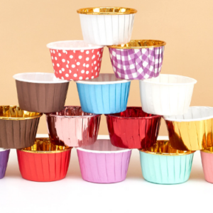 Wholesale gold and silver high-temperature resistant laminated greaseproof paper roll-top cake cups